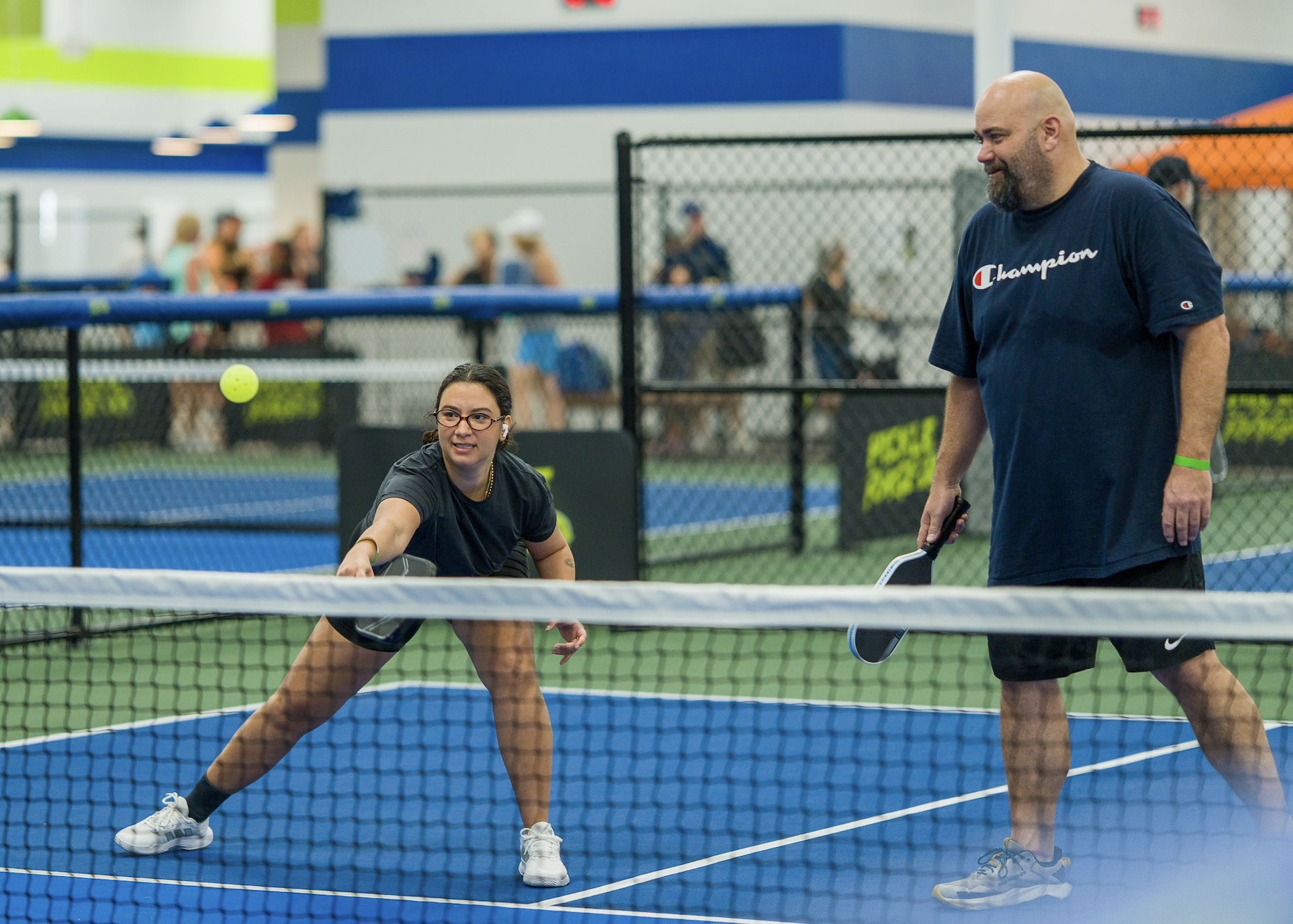 How to Choose a Pickleball Paddle